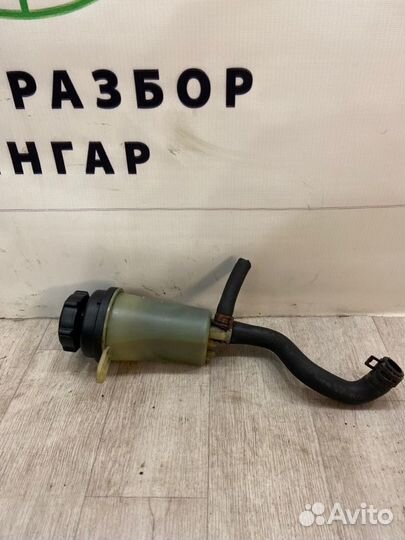 Бачок гидроусилителя Ford Focus хетчбэк 1.6L