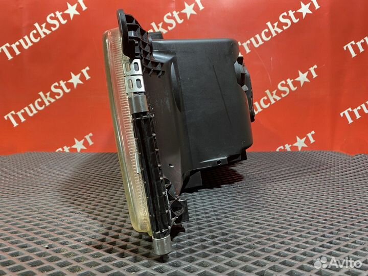 Фара правая Man TGS, Man TGX