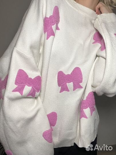 Трендовый свитер Look Online