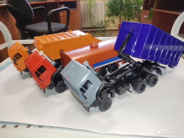 Модель 1/43 камаз 53213 Миниград