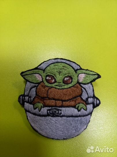 Значки (вышитые значки ручной работы)