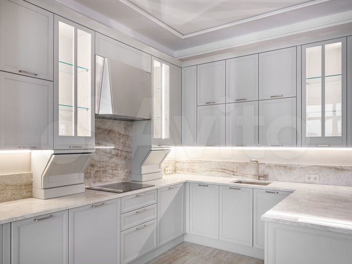 Коттедж 246 м² на участке 4 сот.