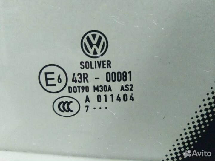 Стекло двери задней левой форточка Volkswagen Pass