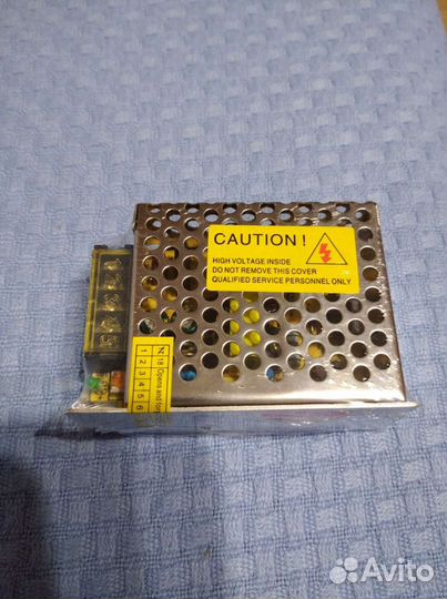 Источник питания 12V, 3A новый