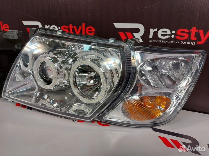 Фары Nissan Patrol 61 LED Светлые