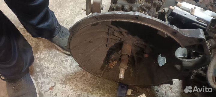 Кпп на isuzu ельф