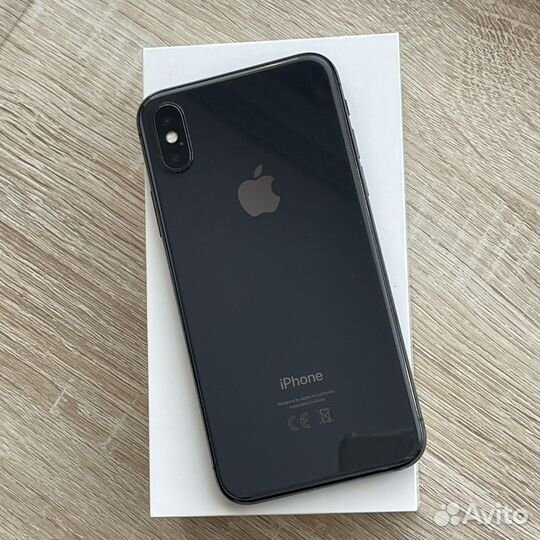 iPhone X, 256 ГБ