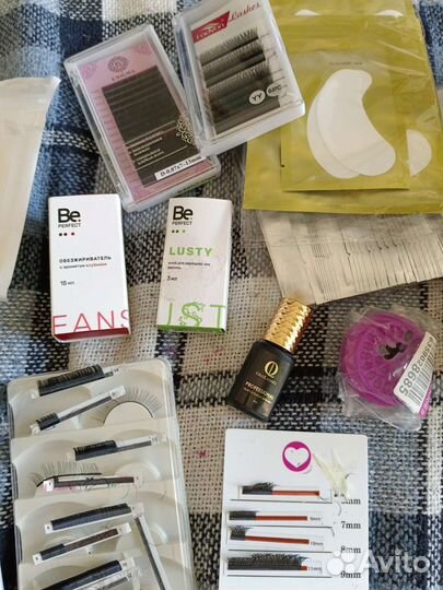 Для наращивания ресниц