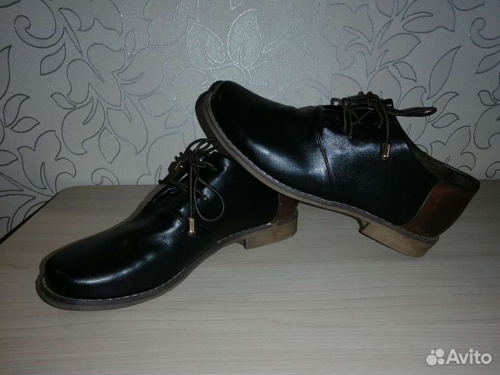 Ботинки женские