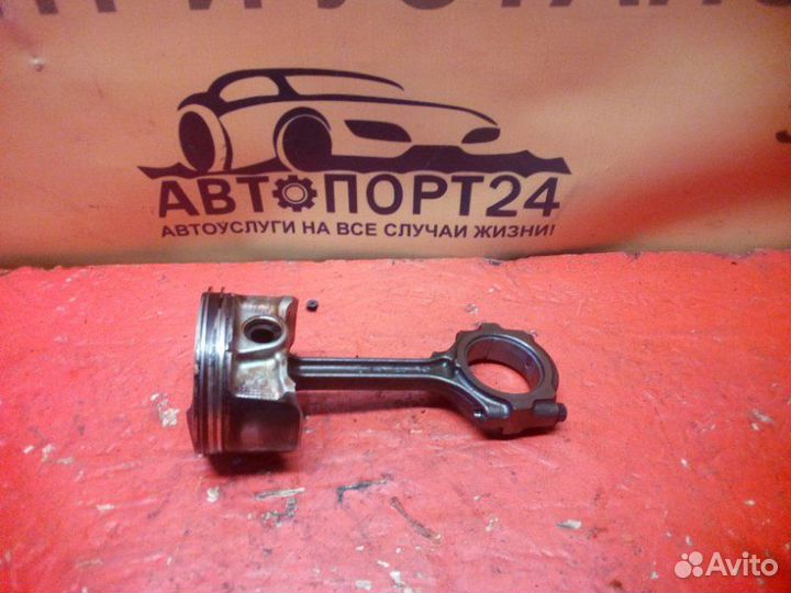 Шатун в сборе с поршнем Nissan X-Trail MR20DE