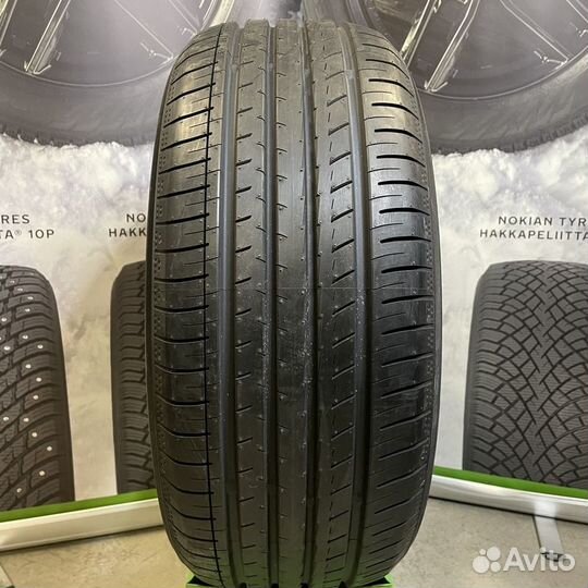 Yokohama BluEarth-GT AE-51 215/45 R17 91W