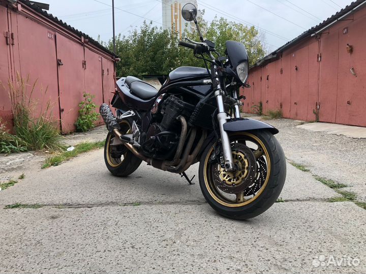 Suzuki bandit gsf 1200