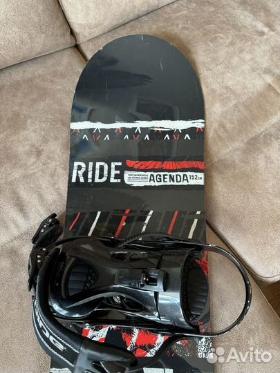 Сноуборд с креплениями