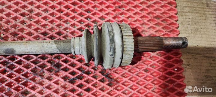 Привод задний правый Nissan X-Trail