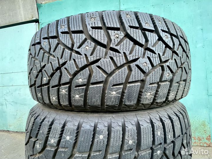 Bridgestone Blizzak Spike-02 SUV 265/60 R18 114T