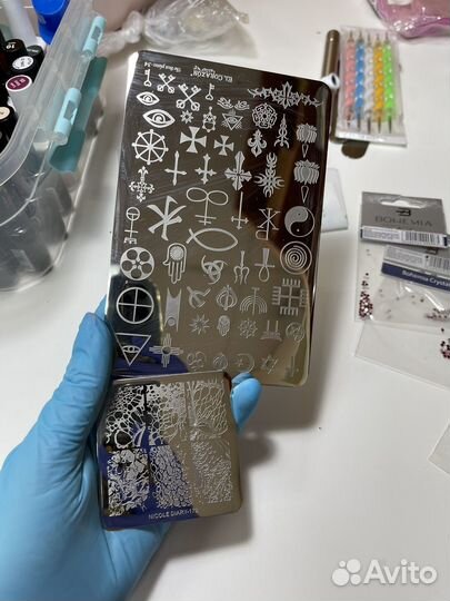 Для наращивания и дизайна ногтей