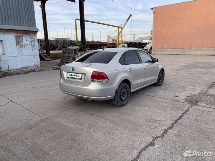 Volkswagen Polo 1.6 AT, 2011, 178 000 км