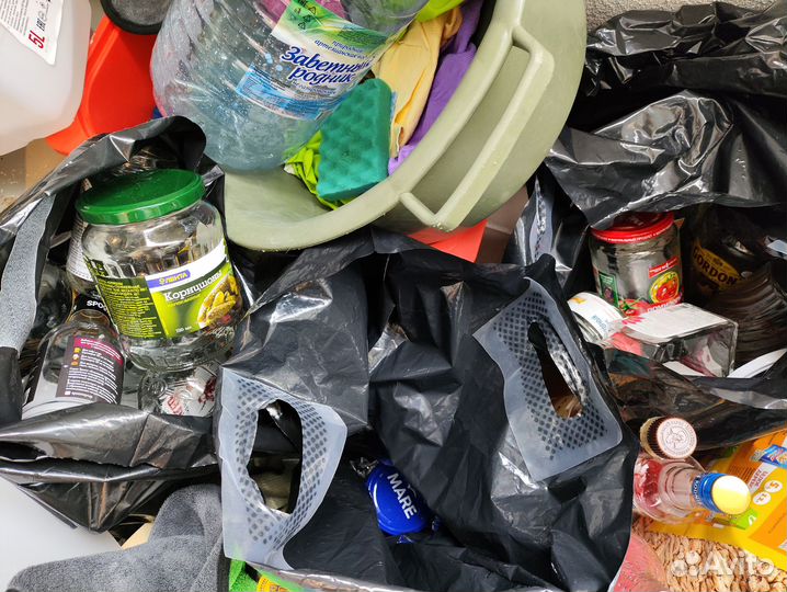 Стеклотара, бутылки, банки