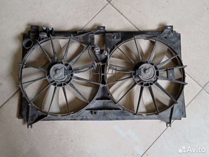 Вентилятор радиатора Lexus GS 3 05-11