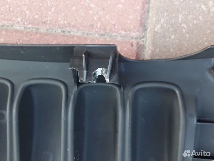 Декоративная крышка двигателя Nissan X-trail T32