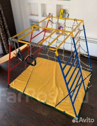 Детский спортивный комплекс