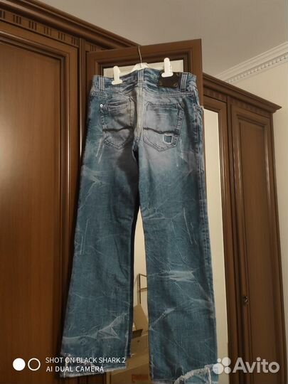 Джинсы мужские