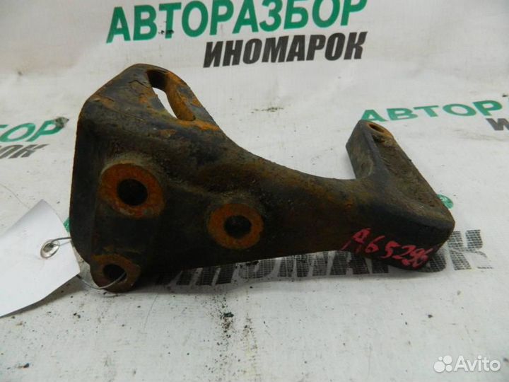 Кронштейн гидроусилителя для Hyundai Tiburon 1996