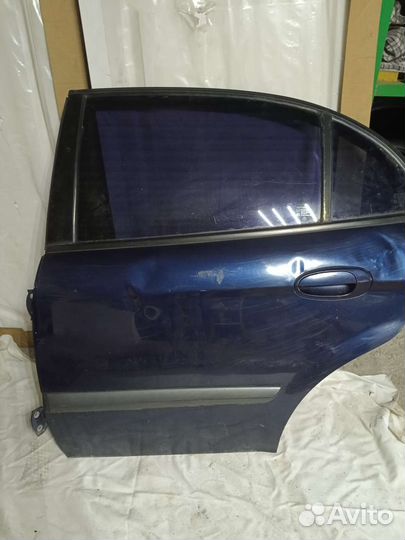 Дверь задняя левая