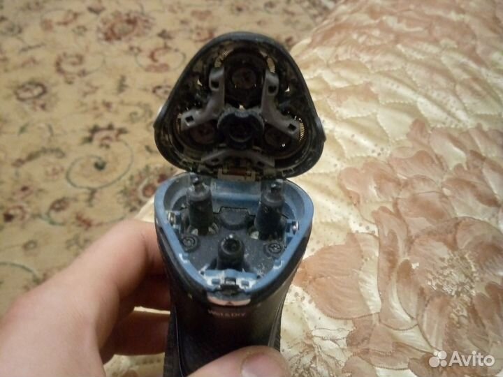 Бритва электрическая philips