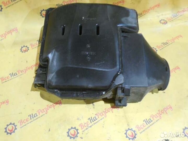 Корпус воздушного фильтра Renault Megane 2 хетчбек