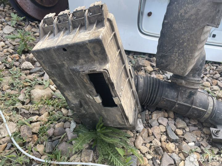 Корпус воздушного фильтра chevrolet блэйзер 2.2