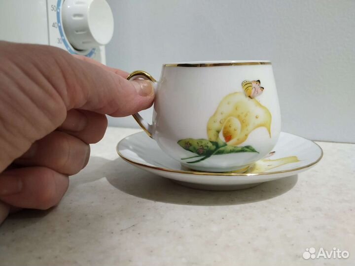 Фарфоровая новая кофейная пара