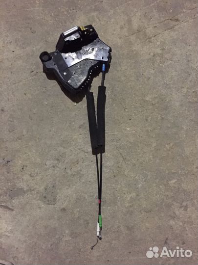 Замок центральный для передней левой двери для Пра