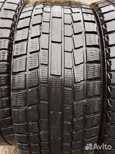 Yokohama Ice Guard Studless IG50 215/45 R17 87T