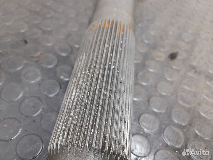 Полуось задняя правая 1000 мм с блокировкой