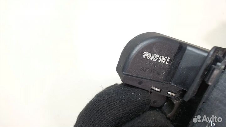 Замок багажника Seat Leon 2, 2010