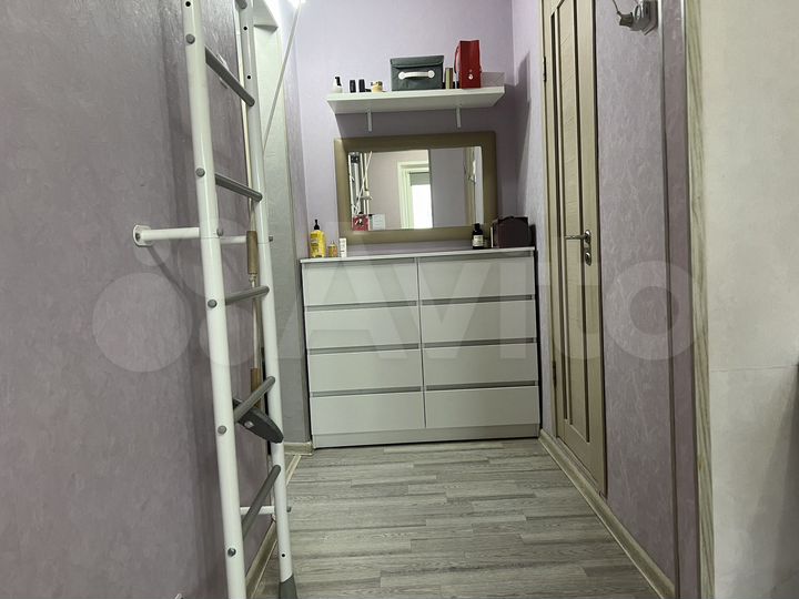 1-к. квартира, 32 м², 8/10 эт.