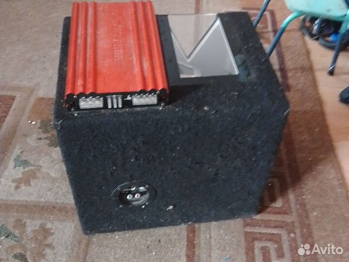 Активный сабвуфер