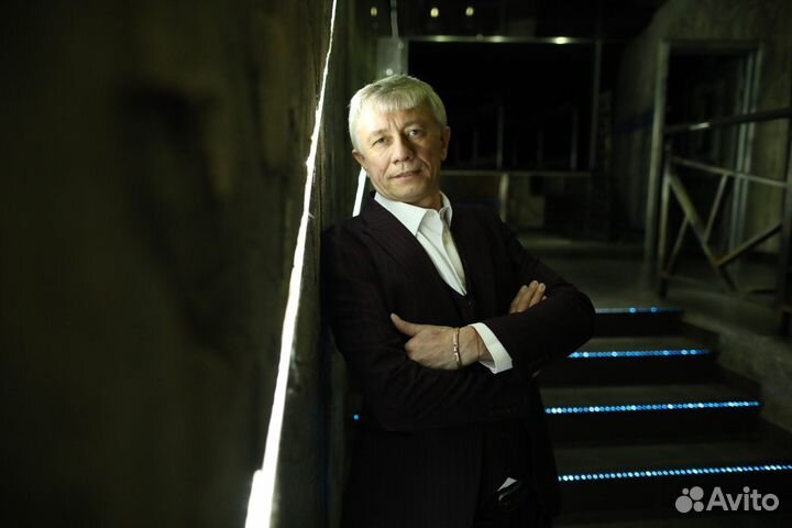 Ведущий и диджей-профессиональное оборудование