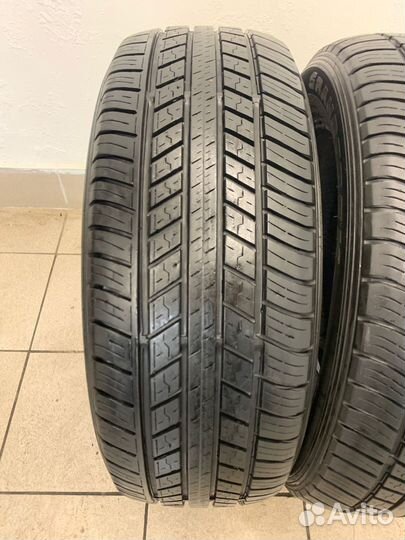 Dunlop Grandtrek ST30 235/55 R18