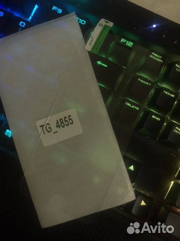 Защитное стекло на iPhone 6/7/8