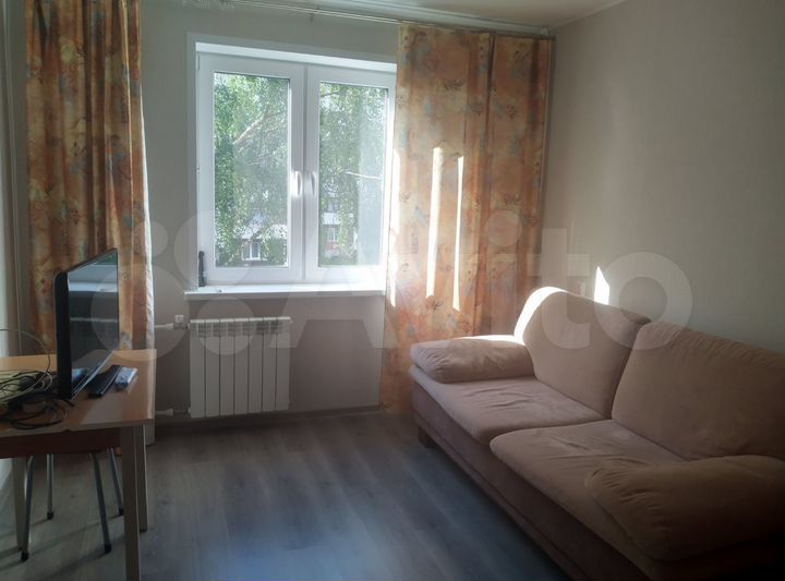 3-к. квартира, 57 м², 3/9 эт.