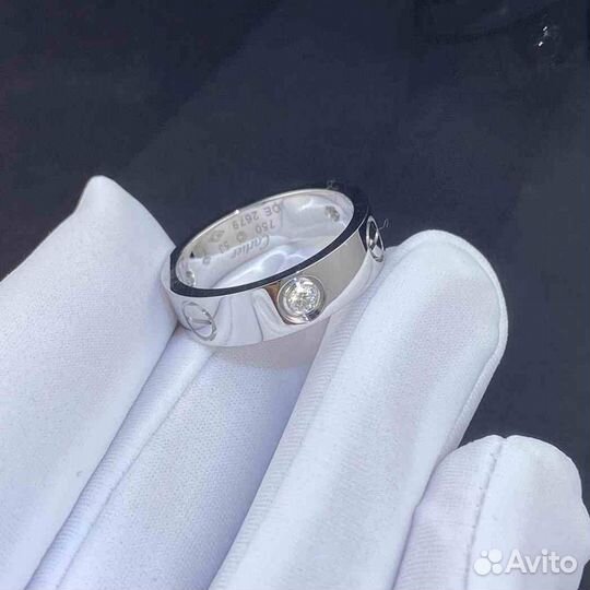 Кольцо Cartier Love, белое золото 585 пробы 0,22ct