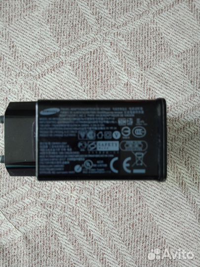 Оригинальное зарядное устройство