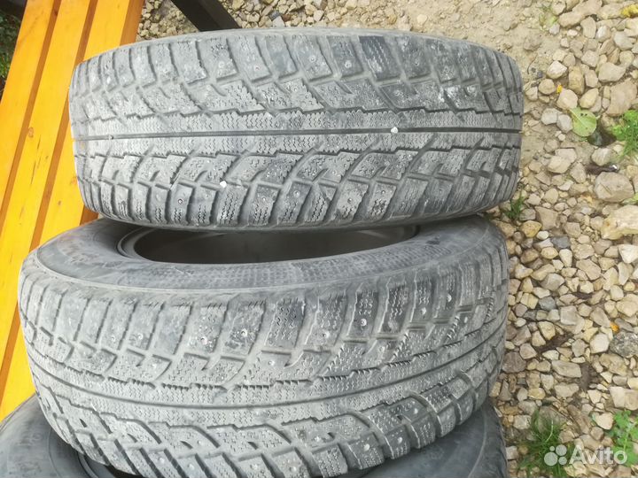 Kumho I'Zen RV KC15 235/65 R17