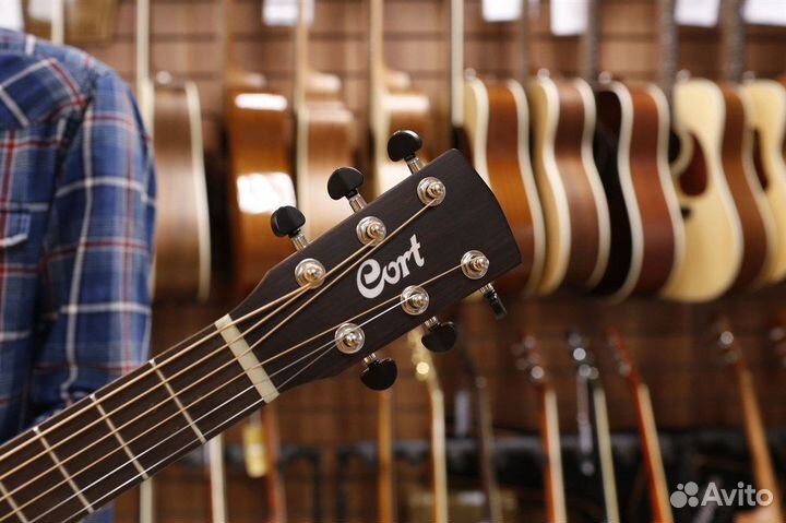 Электроакустическая гитара Cort Earth-Mini-E-ADK-w
