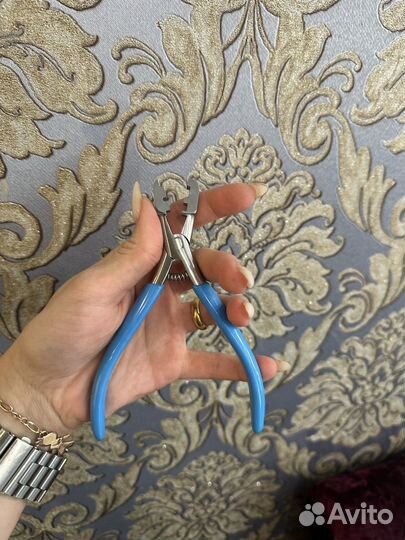 Щипцы для снятия капсул волос