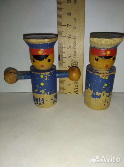 Деревянные человечки