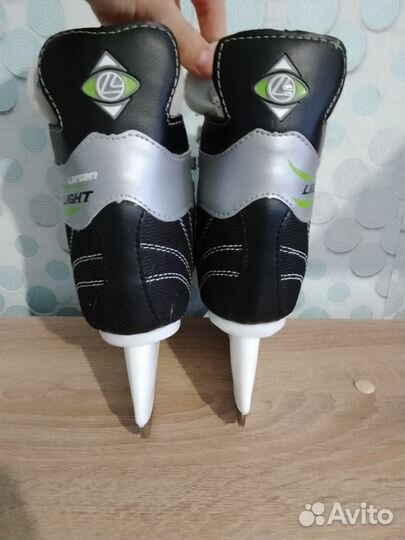 Коньки хоккейные Larsen (Ларсен)