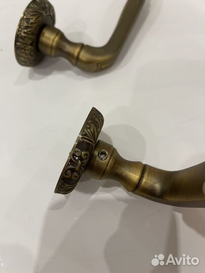 Дверная ручка межкомнатная